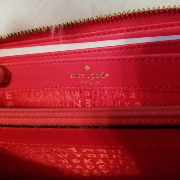 Kate Spade Wallet - Picture 3 of 5